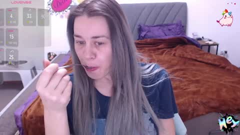 Snapshot of anna_ana chatting on March 2026 06:07:01 PM Anadirectgirl online show from March 2026 06:07:01 PM