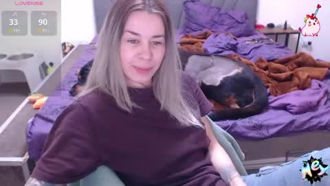 Snapshot of anna_ana chatting on April 2026 06:27:02 PM Anadirectgirl online show from April 2026 06:27:02 PM