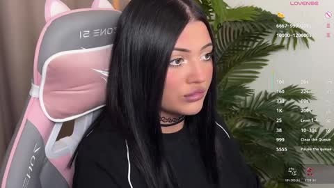 Anna online show from April 2026 03:31:02 PM