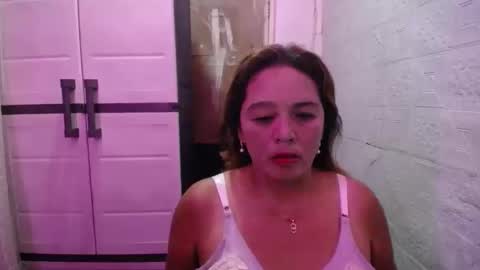 anna_leah online show from December 2024 02:11:02 PM