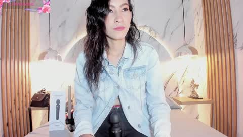 anna online show from December 2024 07:43:01 PM