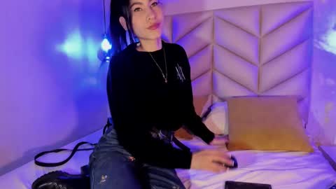 anna online show from February 2025 07:49:02 PM