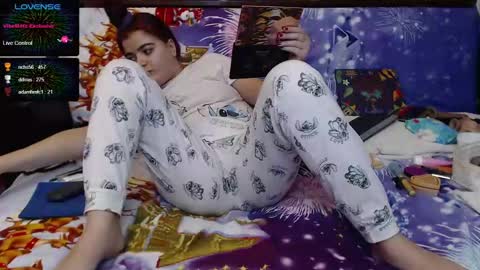 Snapshot of anna_lwice chatting on January 2025 03:58:02 PM Ana   online show from January 2025 03:58:02 PM