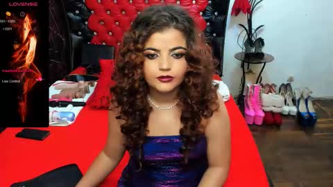 Snapshot of anna_lwice chatting on September 2025 10:21:02 PM Ana   online show from September 2025 10:21:02 PM