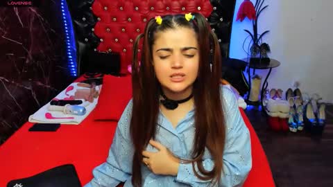 Snapshot of anna_lwice chatting on September 2025 10:26:02 PM Ana   online show from September 2025 10:26:02 PM