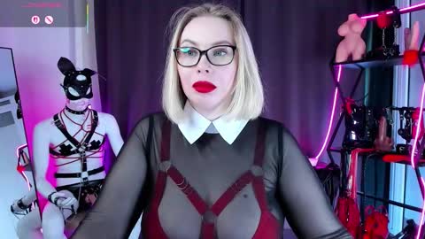 Snapshot of anna_maxwell chatting on February 2026 06:40:02 AM Anna online show from February 2026 06:40:02 AM