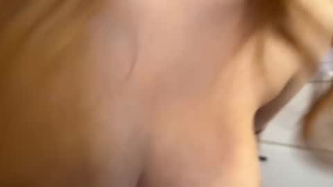 Snapshot of anna_six chatting on March 2026 01:33:01 AM Anna online show from March 2026 01:33:01 AM