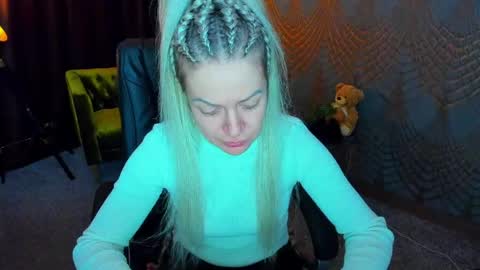 Snapshot of anna_snow9 chatting on April 2026 05:21:02 AM anna_snow9 online show from April 2026 05:21:02 AM