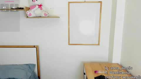 Snapshot of anna_wells chatting on March 2026 09:30:01 PM Anna Weells online show from March 2026 09:30:01 PM