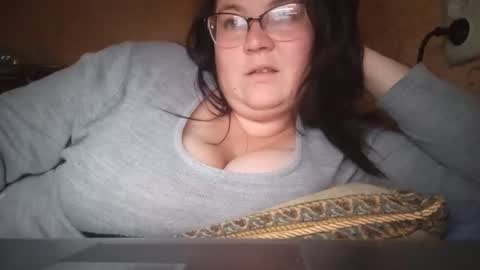 Snapshot of annabelhampton chatting on December 2024 05:55:02 PM annabelhampton online show from December 2024 05:55:02 PM