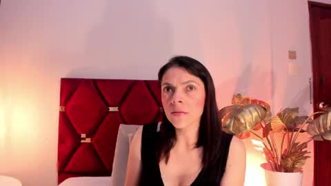 AnnaBrooks online show from June 2026 12:27:02 AM