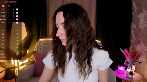 Anna online show from November 2025 02:10:01 AM