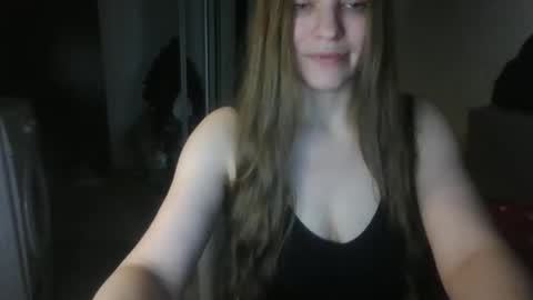 Snapshot of annadiamond1 chatting on March 2026 12:27:02 AM annadiamond1 online show from March 2026 12:27:02 AM