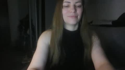 Snapshot of annadiamond1 chatting on April 2026 12:11:02 AM annadiamond1 online show from April 2026 12:11:02 AM