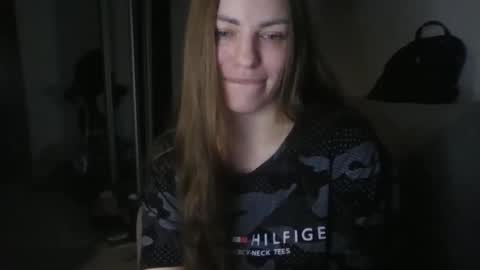 Snapshot of annadiamond1 chatting on April 2026 10:53:01 PM annadiamond1 online show from April 2026 10:53:01 PM