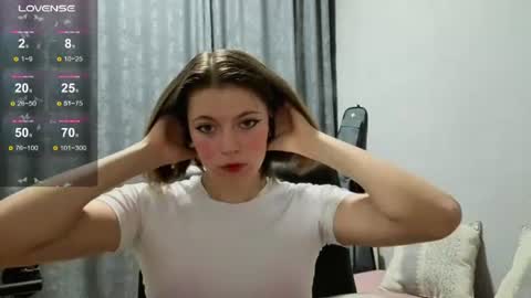 Luna online show from July 2026 08:04:01 PM