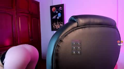 Snapshot of annafoxxx_ chatting on February 2026 11:06:02 AM Ana Foxxx online show from February 2026 11:06:02 AM