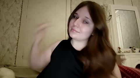 Anna online show from November 2025 08:53:02 PM