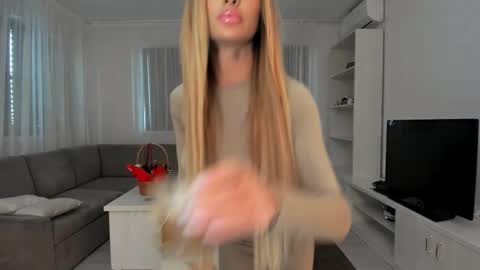 Snapshot of annaise_ chatting on January 2026 08:07:02 AM annaise online show from January 2026 08:07:02 AM