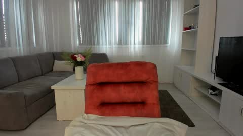 Snapshot of annaise_ chatting on April 2026 09:03:02 AM annaise online show from April 2026 09:03:02 AM