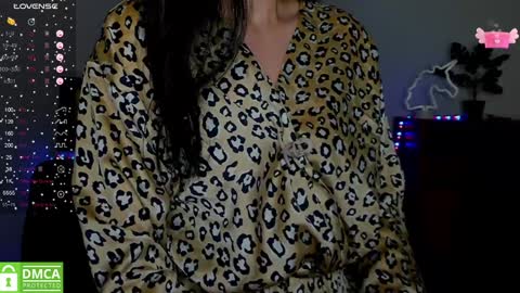 Snapshot of annakillian_kiss chatting on February 2025 09:35:02 AM Anna online show from February 2025 09:35:02 AM