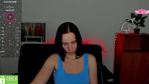 Snapshot of annakillian_kiss chatting on March 2025 12:53:02 PM Anna online show from March 2025 12:53:02 PM