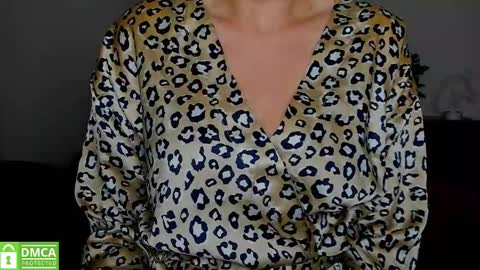 Snapshot of annakillian_kiss chatting on October 2025 05:39:02 AM Anna online show from October 2025 05:39:02 AM