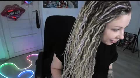 Snapshot of annanebula chatting on March 2026 03:04:01 PM Anna online show from March 2026 03:04:01 PM