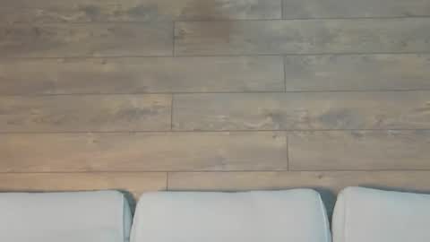 annasplash online show from January 2025 06:31:02 AM