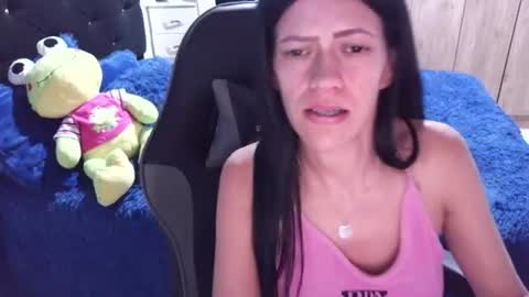 Snapshot of annastasia_rousse chatting on August 2026 04:58:01 AM Anastasiia online show from August 2026 04:58:01 AM
