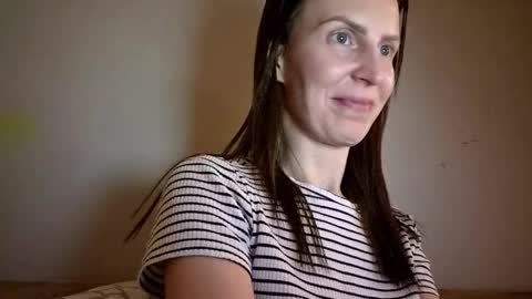 Snapshot of annawetpassion chatting on April 2026 08:39:02 PM Anna online show from April 2026 08:39:02 PM