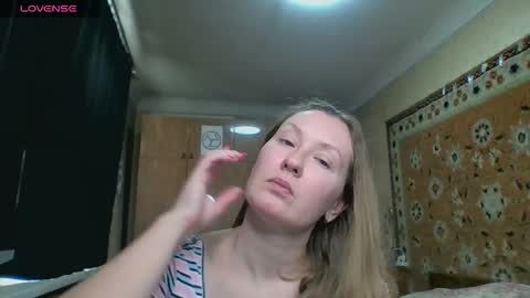 Snapshot of annaxlovers chatting on November 2025 10:59:02 AM AnnaXLovers online show from November 2025 10:59:02 AM