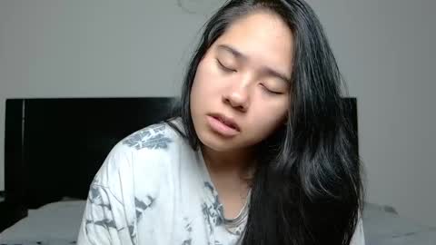 Anna online show from September 2025 04:12:01 AM