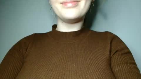 Bella online show from April 2026 04:37:01 PM