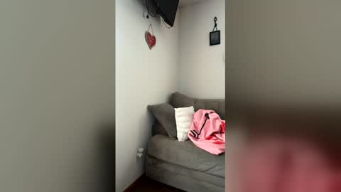 anne online show from February 2026 08:04:02 PM