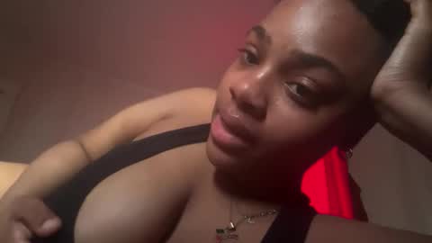 Snapshot of anne_lynn chatting on April 2026 10:49:02 AM anne_lynn online show from April 2026 10:49:02 AM