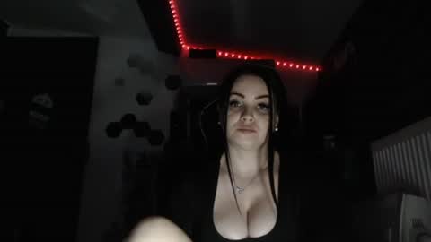 Snapshot of annebellee69 chatting on December 2024 11:53:01 PM annebellee69 online show from December 2024 11:53:01 PM
