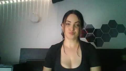 Snapshot of annebellee69 chatting on October 2025 09:55:01 PM annebellee69 online show from October 2025 09:55:01 PM