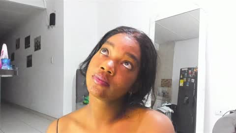 Snapshot of annebullocks chatting on February 2025 08:43:01 AM Annie online show from February 2025 08:43:01 AM