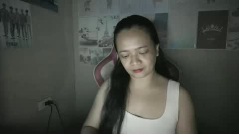 annecutie34 online show from January 2026 04:33:02 PM