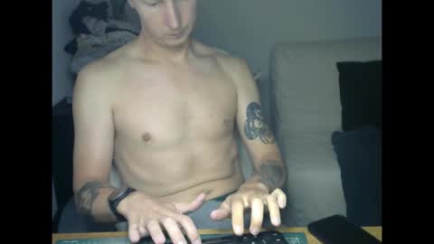 Snapshot of annecylake chatting on September 2025 11:37:02 AM annecylake online show from September 2025 11:37:02 AM