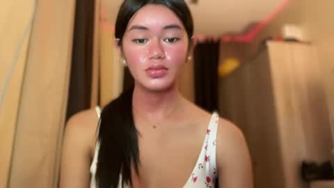 Kim online show from December 2024 08:28:02 PM