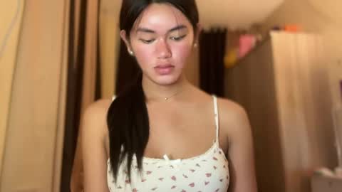 Kim online show from December 2024 11:54:02 AM