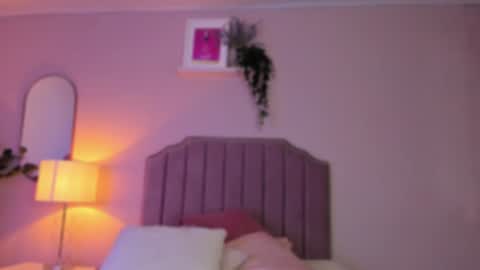 Anne  online show from December 2024 11:58:01 PM