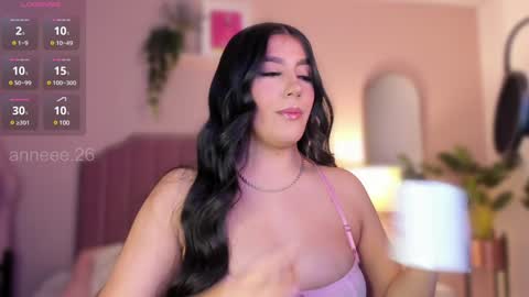 Anne  online show from January 2025 11:51:02 AM