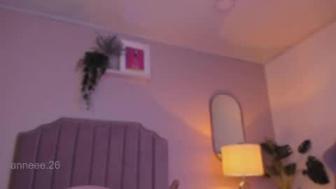 Anne  online show from February 2025 06:31:02 PM