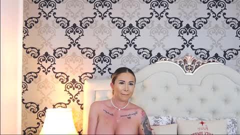 Snapshot of annekay chatting on December 2024 08:30:02 AM annekay online show from December 2024 08:30:02 AM