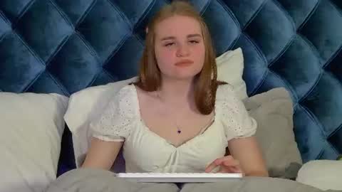 AnnetBennette online show from June 2026 05:45:01 AM