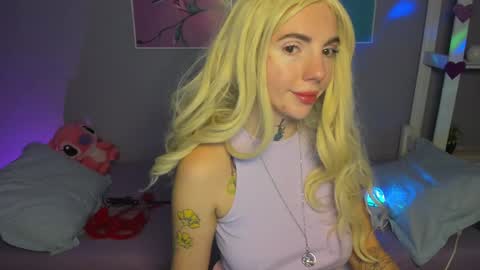 Snapshot of annetenet chatting on January 2025 07:35:01 AM Annet online show from January 2025 07:35:01 AM