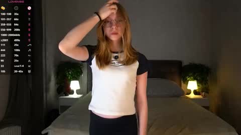 Eva online show from November 2025 05:01:02 PM